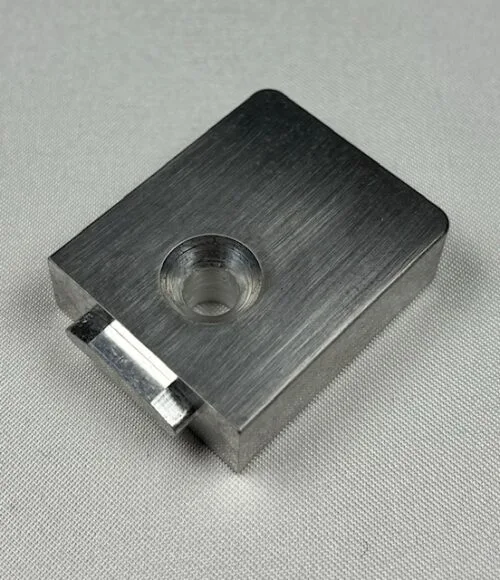 L-Track End Cap, profile B