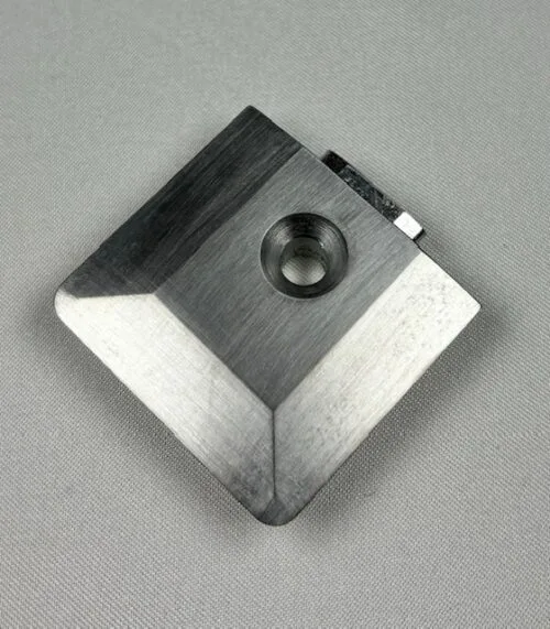 Profile D, End Cap for L-Track